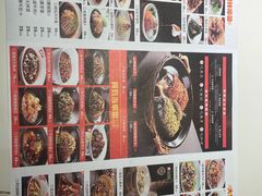 -阿瓦山寨·湘菜现炒·剁椒鱼头王(咸阳总店)