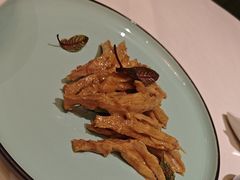 -贝勒爷·酥不腻烤鸭