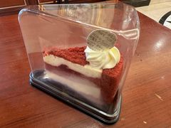-85度C(生甜甜圈研究工坊·上海平凉店)