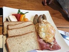 -Geneva日内瓦餐厅(西郊宝成花苑店)