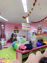 -孩子王童乐园(青岛万达店)