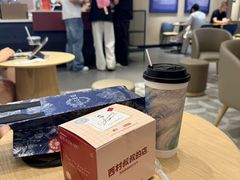 -星巴克臻选(青岛金狮广场店)