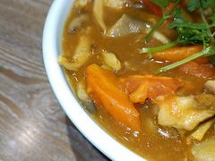 香滑咖喱牛腩煲-长勺子东南亚(街道口店)