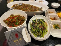 -湖锦酒楼·32年地道湖北菜(光谷店)
