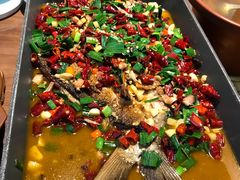 -有红鸡毛店·川菜(建设路店)