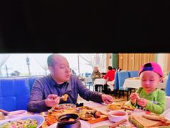 -城堡俄式西餐厅(中央大街索道店)