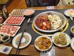 -沸炉重庆老火锅(军事博物馆店)