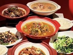 -鱼头泡饭·湖北菜·非物质文化遗产(岳家嘴总店)