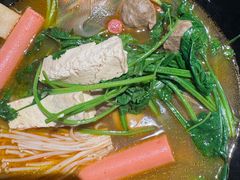 -万记麻辣烫国展总店