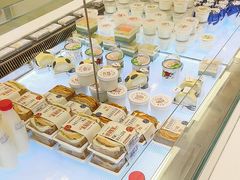 -红星前进面包牛奶公司(畅春园店)