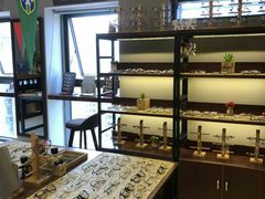 -肆兮眼镜·蔡司·徕卡战略合作店(大坪店)