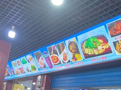 -邹胖哥好好吃餐馆(荔波美食街店)