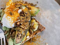 牛油果吐司-BOR Eatery(安福路店)