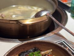 -喃喃椰·糟粕醋·椰子鸡火锅(七堡花园店)