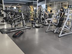 -超鹿运动(五四路恒力城店)