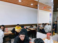 大堂-东财大盘鸡(黑石礁店)