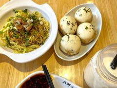 上海生煎包-玖鲜小笼(中山广场店)