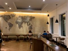 大堂-星巴克臻选(广州沙面店)