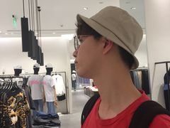 -URBAN REVIVO(七宝领展广场店)