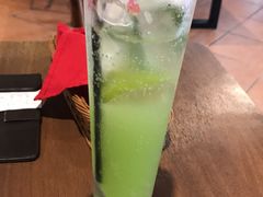 -拉亚汉堡经典餐厅(商城路店)