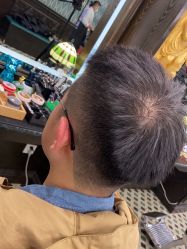 -海文先生国潮烫染男士理发馆
