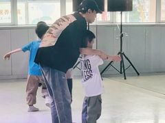 -零下舞度·街舞连锁机构(直沽校区)