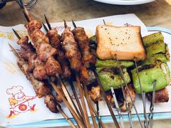 -胖太太四川麻辣排骨串(镇江路分店)