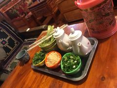 -嘎咓讓咘藏餐厅(团结新村店)