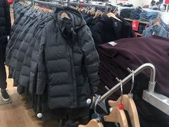 店内环境-优衣库(太原龙湖万达广场店)