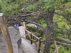 -罗田薄刀峰风景区