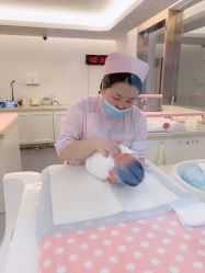 -盈月阁母婴护理中心·月子中心·月嫂育儿嫂