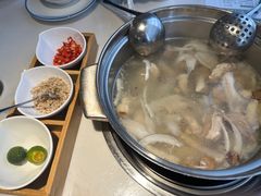 -三个椰子·现砍椰子鸡(金源CBD店)