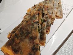 香煎韭菜饺-千百味红餐厅·江西菜(绿地双子塔店)