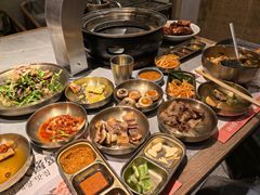 -草家酱蟹炭火烤肉店(珲春南路一店)