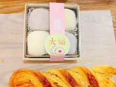 -Bread618面包生日蛋糕(欧亚商都店)