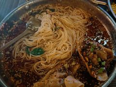 -SISTERS BAR RESTAURANT川意酒馆(嘉善老市H楼店)