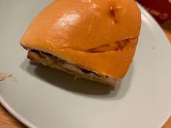 -肯德基(珠峰店)