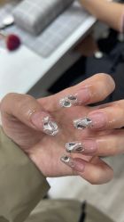 -晨·艺美甲美睫