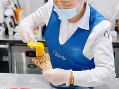 -VENCHI 闻绮(上海佛罗伦萨小镇店)