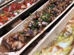-胡须哥网红竹筒菜