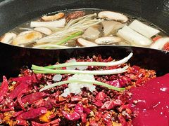 -萍姐火锅·公路夜市(武汉首店)