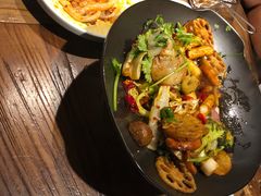 -成都你六姐·牛肉冒菜(城市集市合生汇店)