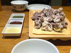 -蒙艾里民族传统菜蒙餐