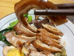 -狮头牌卤味研究所·卤味饭(花城汇南区店)