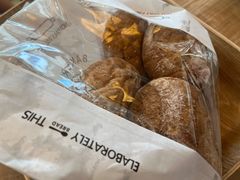 -蜂蝶来饼店(拱北总店)