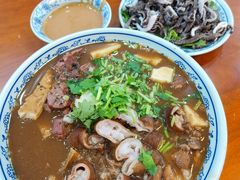 卤煮火烧-门框胡同百年卤煮(新街口店)