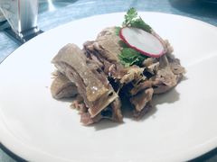 -侬佳蒸菜馆(听潮店)