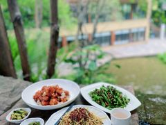 -铜锣湾·有麝自然香(重庆新天地店)