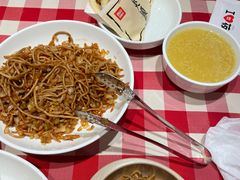 -西贝莜面村(银泰创意城店)