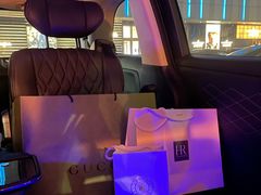 -Gucci(青岛海信广场店)